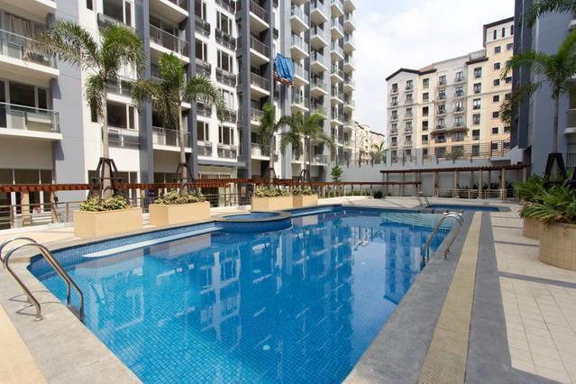 One Palm Tree Villas Манила Екстериор снимка